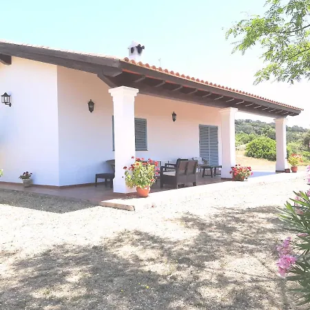 Casa Rural La Aulaga Country house